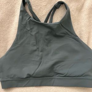 Lululemon Sports bra (size 8)